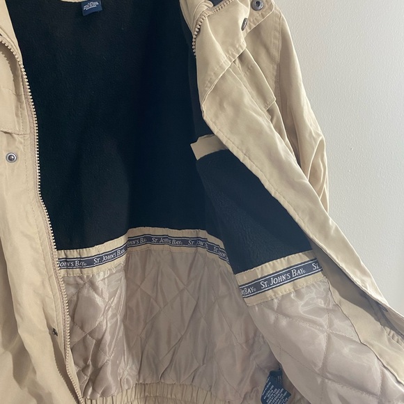 St John’s Bay Men’s Coat Size Large. Hook & Loop Cuffs Fleece and Quilted Lined - Picture 3 of 7